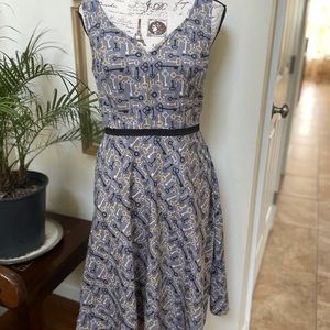 Eshakti Key Dress M 8 🗝